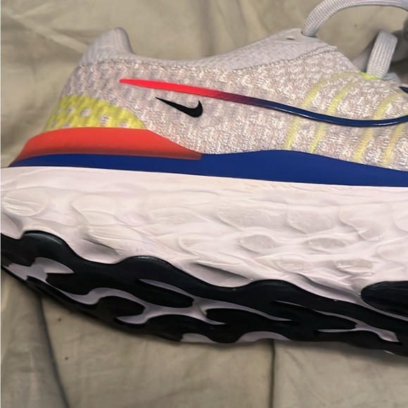 Nike react infinity run flyknit 3 - Picture 3 of 6